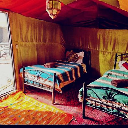 Overnight Desert Camp Мерцуга Екстериор снимка