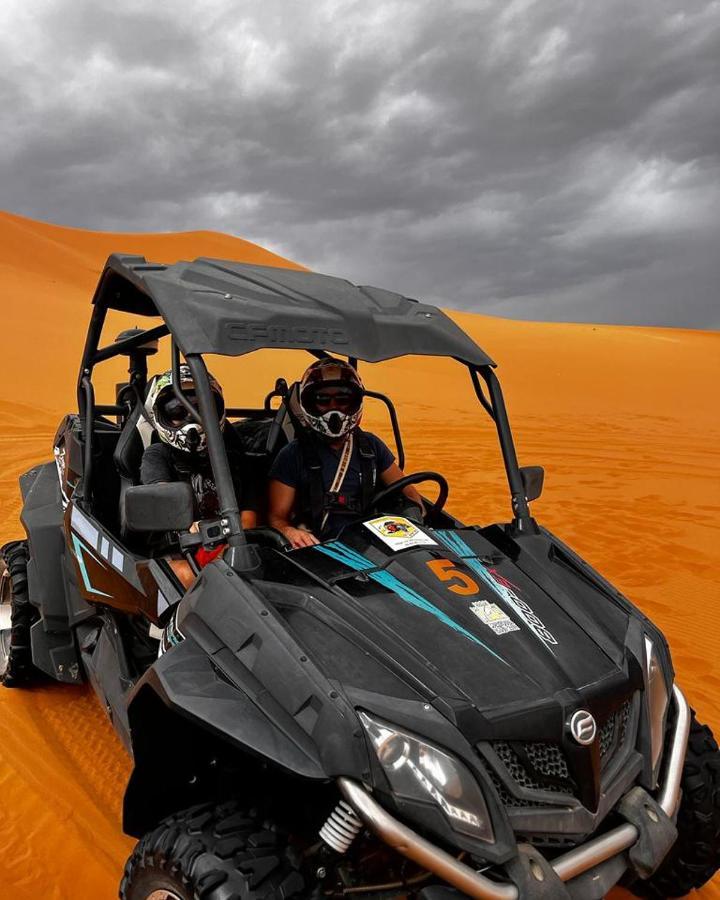 Overnight Desert Camp Мерцуга Екстериор снимка