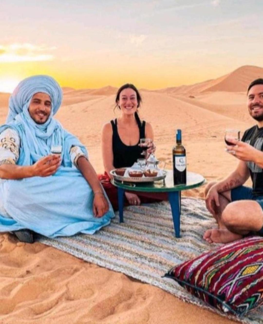Overnight Desert Camp Мерцуга Екстериор снимка