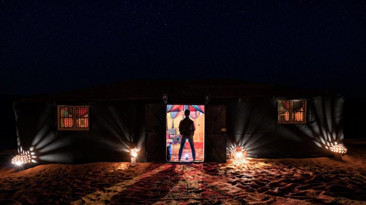 Overnight Desert Camp Мерцуга Екстериор снимка